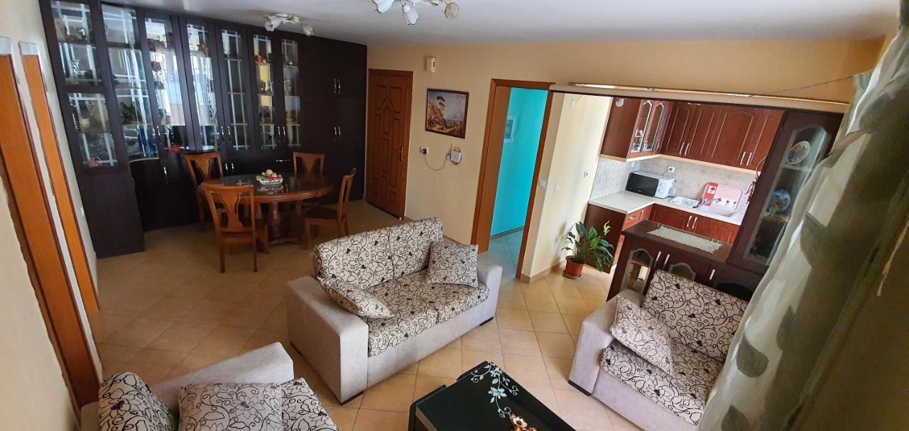 Enjoy Apartment Sarandë Eksteriør billede